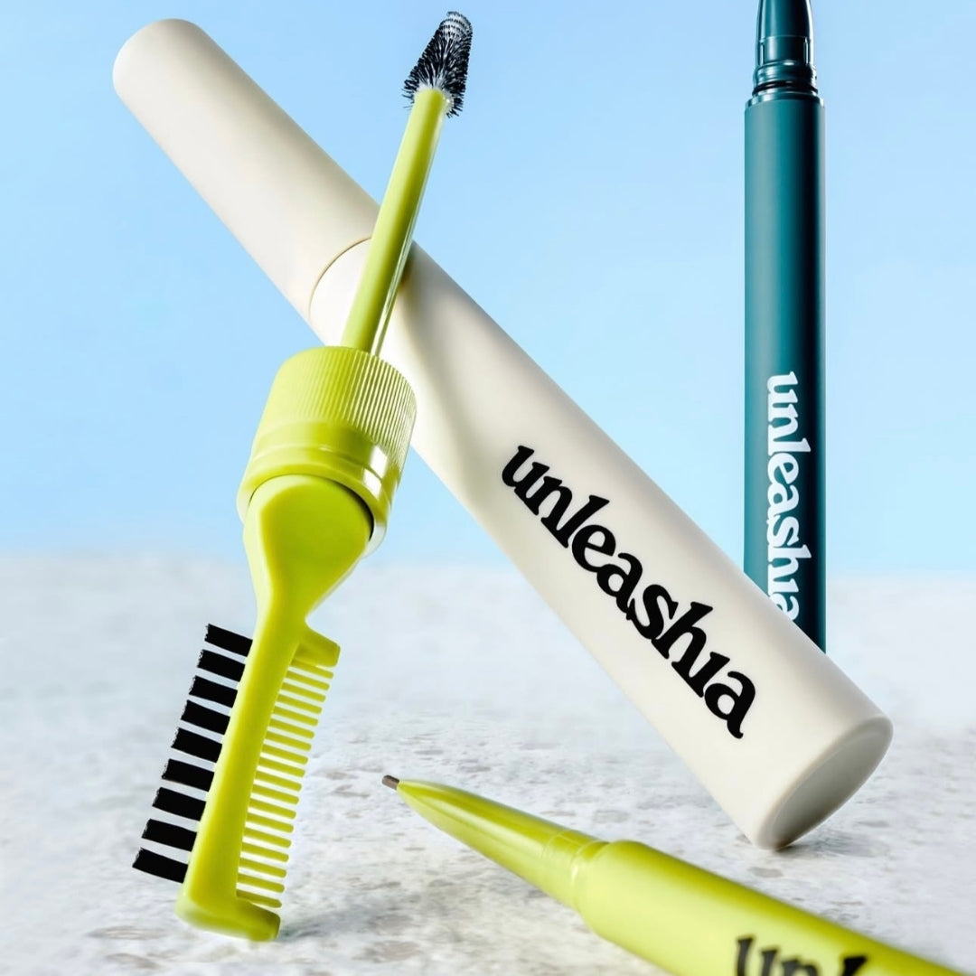 مثبت الحواجب الشفاف